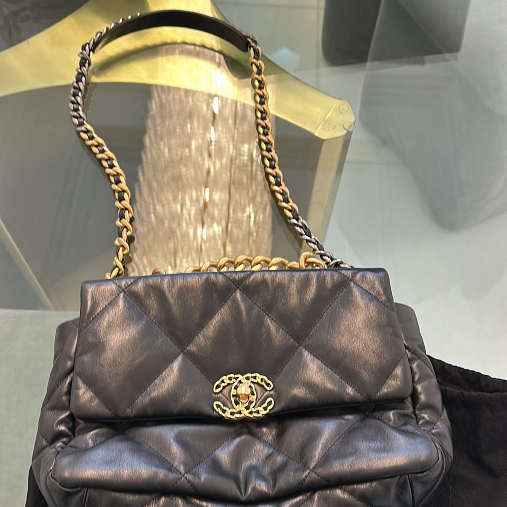 Authentic Chanel 19 Medium Flap Bag - Picture 10 of 11